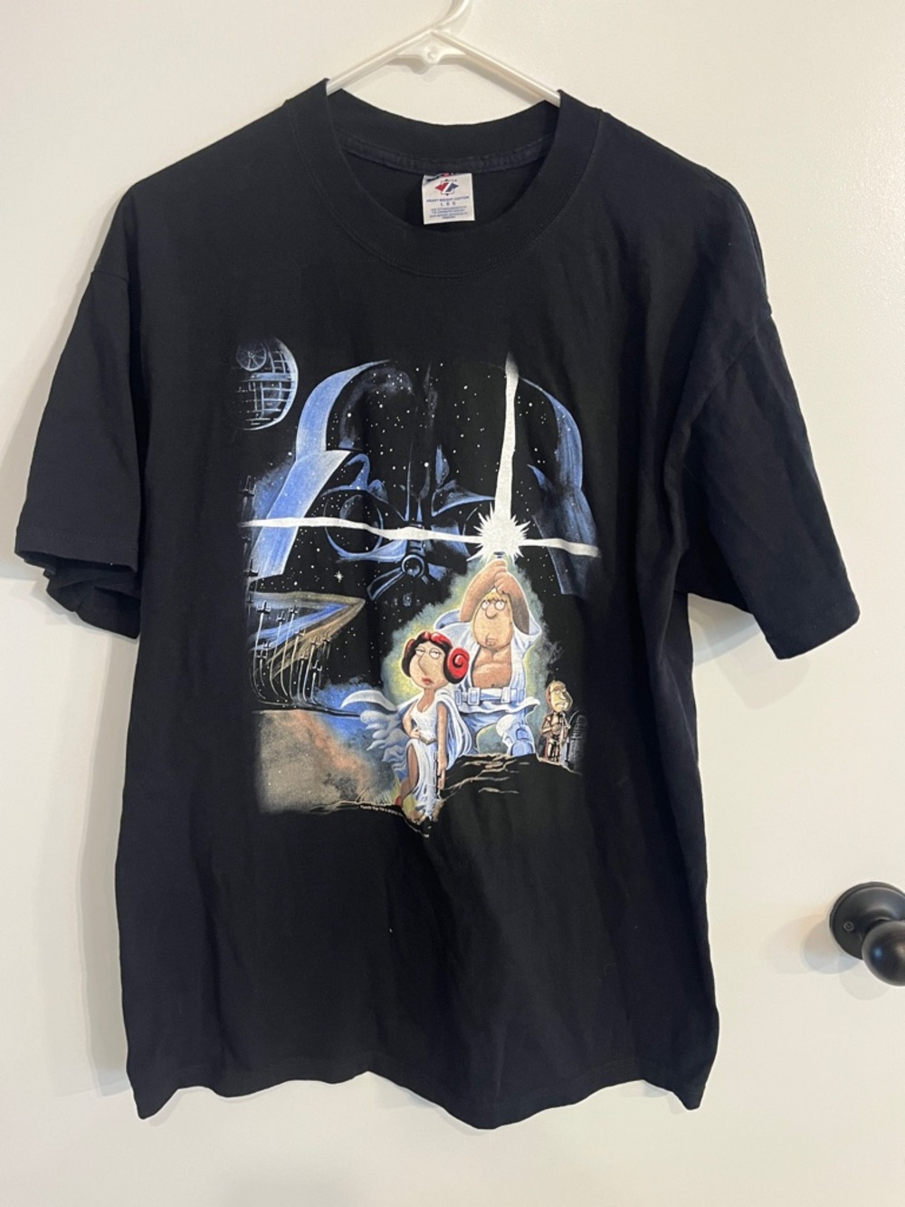 Men’s size large 2007 Star Wars Family Guy Parody T-Shirt